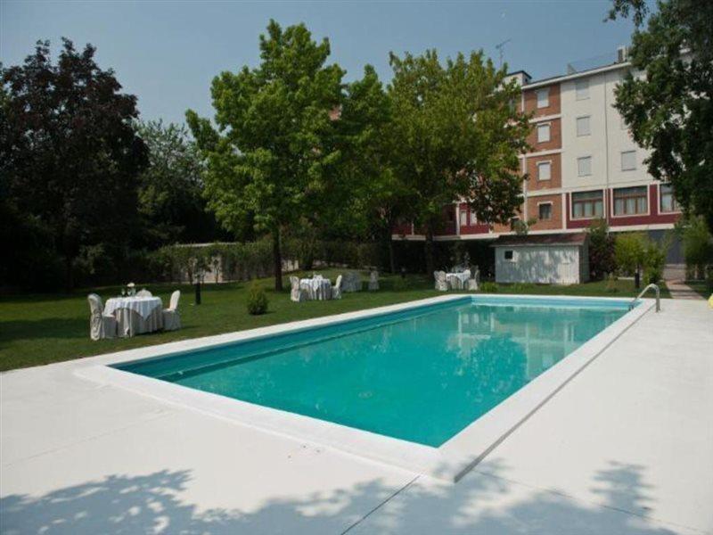 Best Western Hotel Cristallo Mantova Virgilio Exterior foto